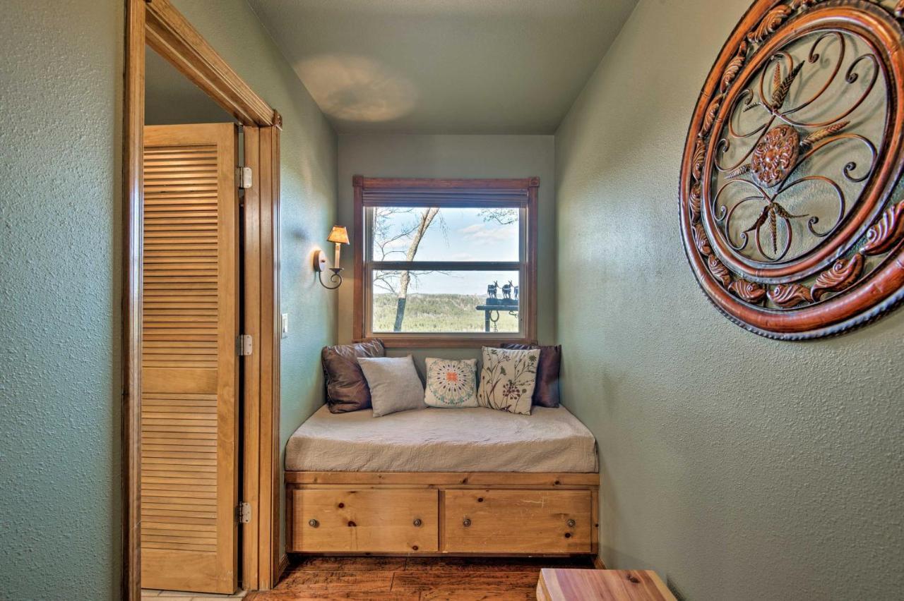 Broken Bow Cottage With Deck, Hot Tub And Fire Pit! 외부 사진